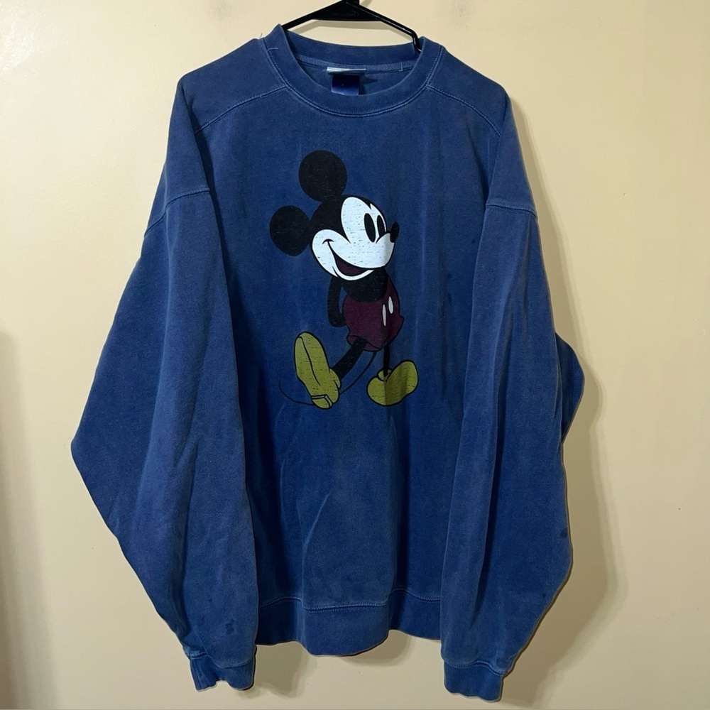 Walt Disney Vintage Mickey Mouse Long Sleeve Crewneck 2X